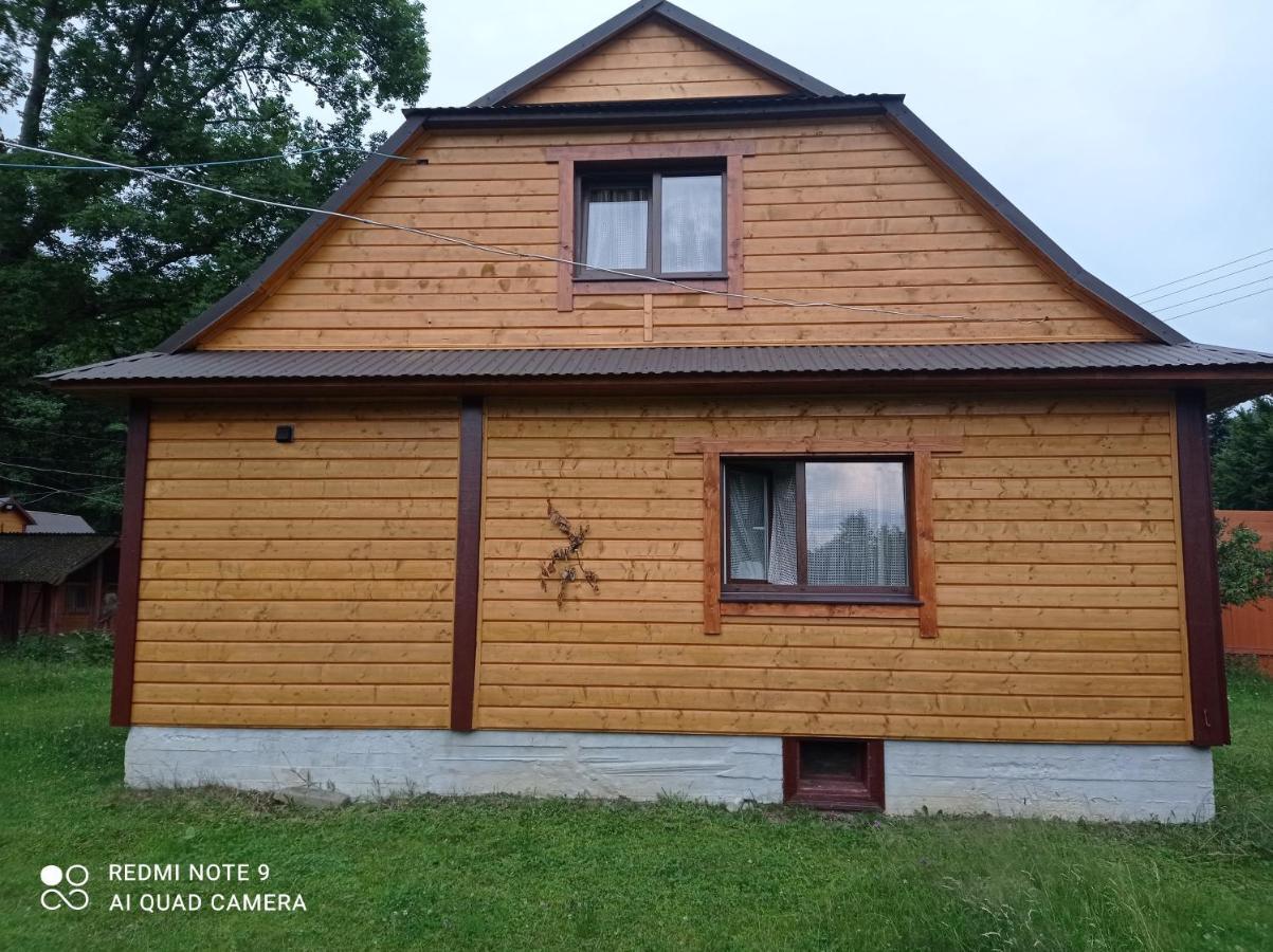 Садиба Брусний Микуличин Экстерьер фото